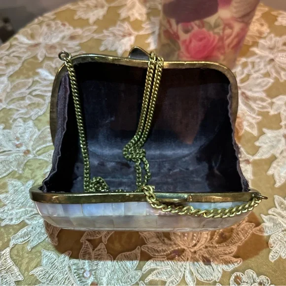 Vintage Mother of Pearl and German brass clutch evening bag Rare - Picture 6 of 6